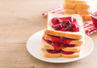bread with strawberry jam