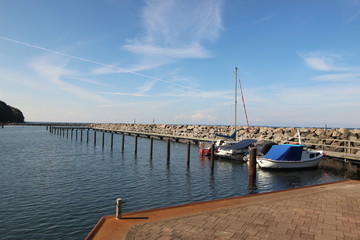 Fototapeta na wymiar Hafen Lohme