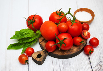 Fresh tomatoes on a table