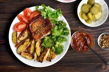 Roasted meat with vegetables