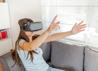 virtual reality device woman home