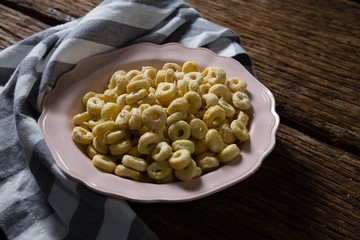 Apple jack in plate with napkin