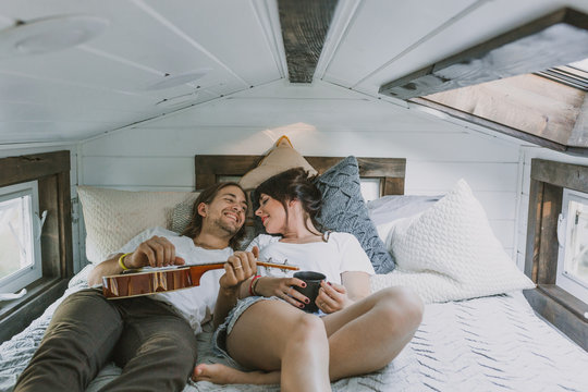 uke snuggles