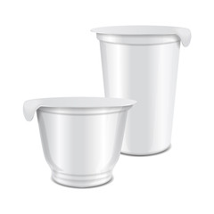 Set of round glossy plastic pot with foil cover for sour cream, yogurt, jam, dessert. Vector realistic packaging mockup template