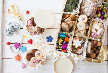 Kleine Kiste mit Plaetzchen