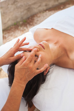 Acupressure treatment at the spa resort by the sea