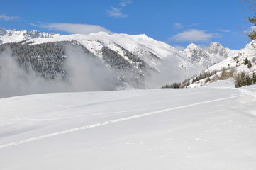 Fototapeta na wymiar mountain in the snow