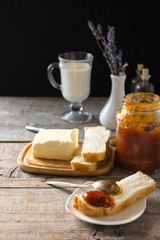 sandwich with apricot jam - table setting