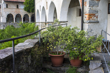 Fototapeta na wymiar Santa Caterina del Sasso, Italy