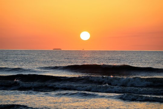 Sunball-Bilder: Stock-Fotos & -Videos. | Adobe Stock