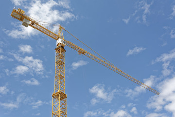 Montreal construction crane