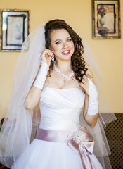 Fototapeta premium Beautiful bride posing 