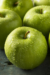 Raw Green Organic Granny Smith Apples