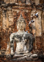 Fototapeta premium Ayutthaya Old Sitting Buddha
