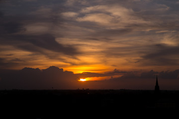 アユタヤ郊外の日没