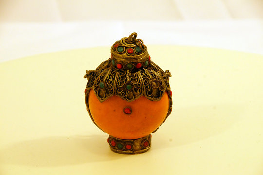 Chinese Carved Snuff Bottle