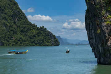 Fototapeta na wymiar Long tail Boat in Phang Nga Bay