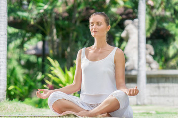 Naklejka premium Meditation