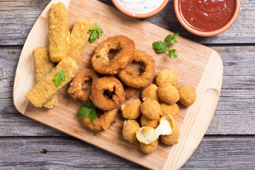 Cheese , onion and chicken