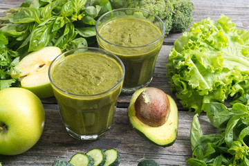 Green detox smoothie
