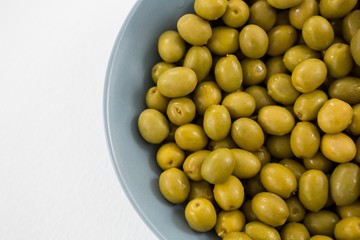 Close-up of marinated olives in bowl