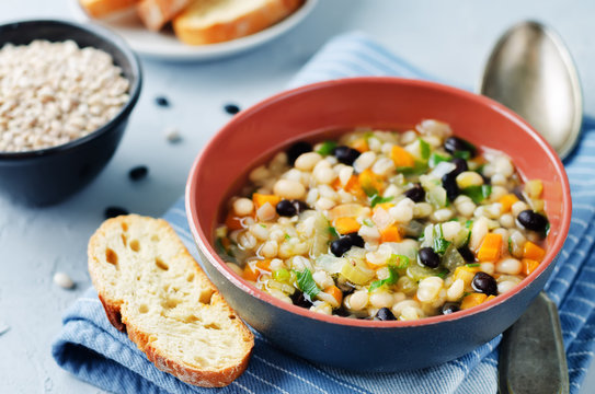 Barley White And Balck Beans Vegetable Soup