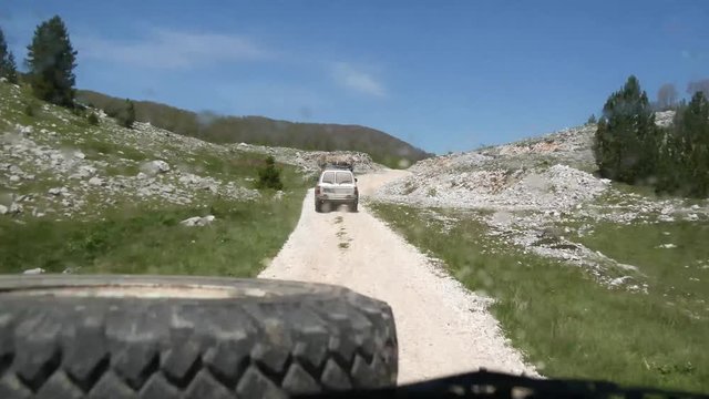 Fuoristrada 4x4 off-road sui Balcani Occidentali in Bosnia Herzegovina