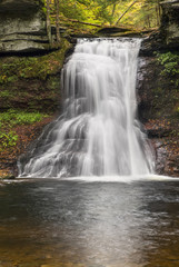 Fototapeta na wymiar Waterfall on Sullivan Run - Pennsylvania