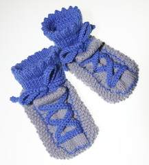 Jungen baby Socken, Strümpfe, gestrickt im Turnschuh Look