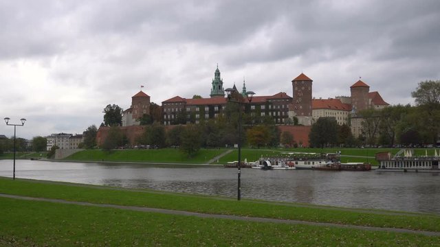Wawel Castle on the banks of the Vistula