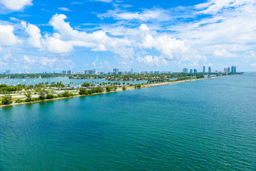 Obraz premium Miami Beach. Aerial view of Rivers and ship canal. Tropical coast of Florida, USA.