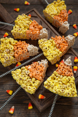 Crispy oat rings with marshmallows