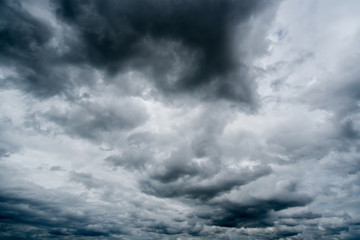Obraz premium dark storm clouds with background,Dark clouds before a thunder-storm.
