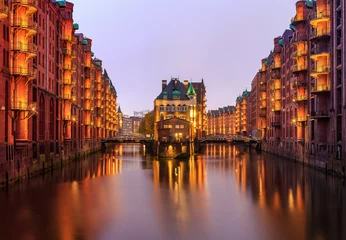 Hamburg, Hafencity, Speicherstadt, Wasserschloss © mazolafoto