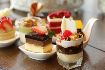  Delicious assorted mini dessert cocktai banquet