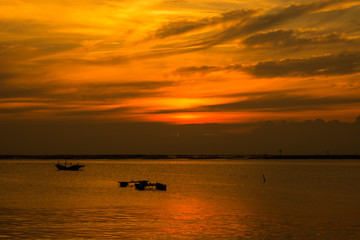 Fototapeta premium Twilight sky and sunset over the sea