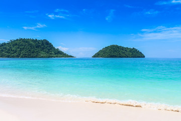 Fototapeta premium View from Khai island, Tarutao National Park, Satun Province, Thailand
