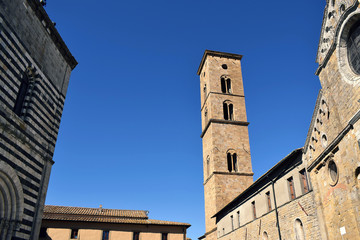 Fototapeta na wymiar Piazza S. Giovanni, Volterra, Italia.