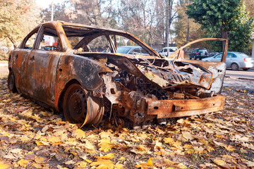 Fototapeta premium burned car