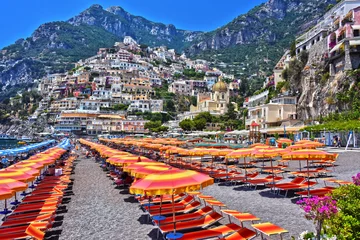 Foto auf Alu-Dibond Strand von Positano, Amalfiküste, Italien Stadt Positano an der Amalfiküste, Italien