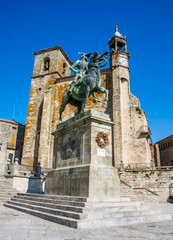Fototapeta na wymiar Francisco Pizarro sculpture conqueror of Peru in Trujillo, Extremadura, Spain.