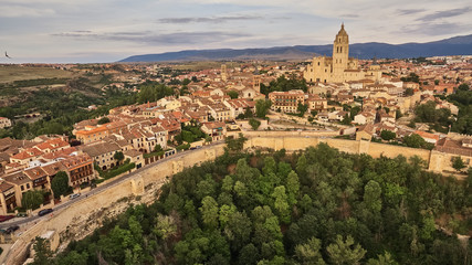 Obraz premium Panoramic view of Segovia city, Spain