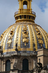 détail du dôme de l'hôtel des Invalides 