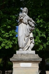 Fototapeta na wymiar Inspirational statue of Louise of Savoy, (1476–1531) Regent of France, in Jardin du Luxembourg, Paris