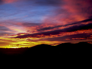 Fototapeta na wymiar Summer Sunset over Badger Mountain