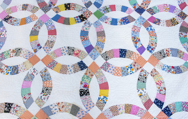 1930's Wedding Ring Pattern Hand Made Quilt