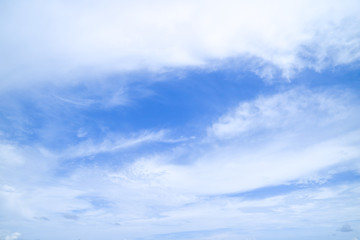 Fototapeta premium Clear blue sky with cloud 