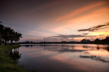 Fototapeta na wymiar twilight sky and lake