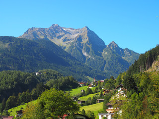 Fototapeta na wymiar Im wunderschönen Zillertal