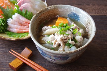 豚汁　家庭料理